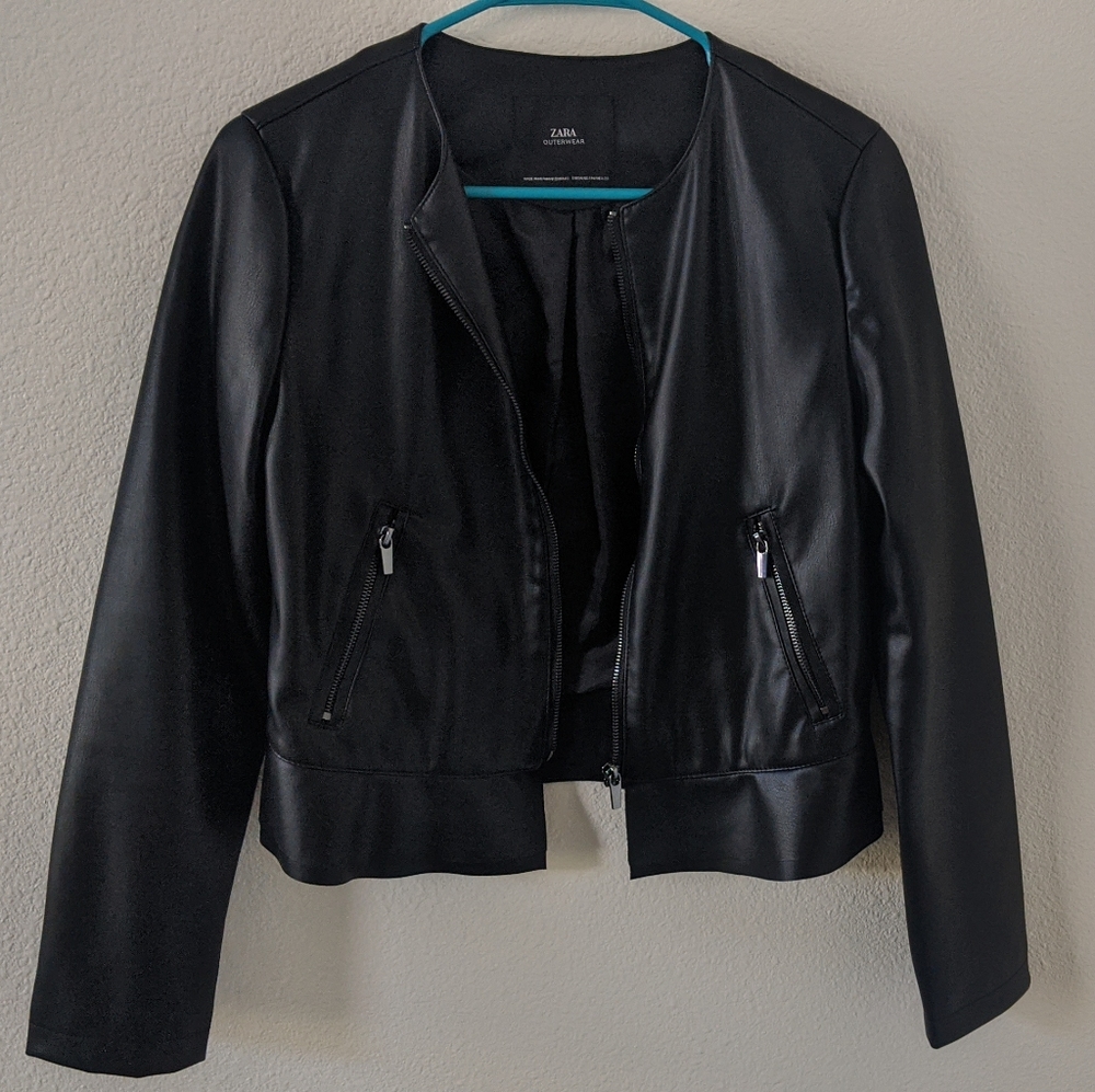 Black faux leather peplum jacket